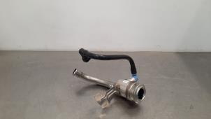Used Fuel tank filler pipe BMW X5 (G05) xDrive 45 e iPerformance 3.0 24V Price € 90,75 Inclusive VAT offered by Autohandel Didier