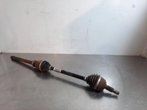 Used Front drive shaft, right Peugeot 308 SW (L4/L9/LC/LJ/LR) 1.2 12V e-THP PureTech 130 Price € 96,80 Inclusive VAT offered by Autohandel Didier