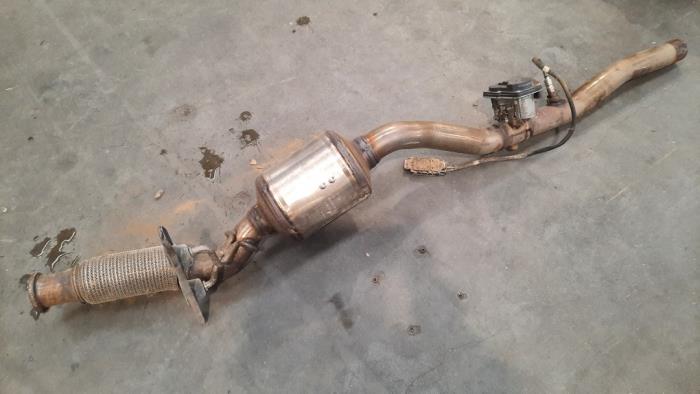 Used Front pipe + catalyst Volkswagen Tiguan (AD1) 2.0 TDI 16V BlueMotion Technology SCR Price € 163,35 Inclusive VAT offered by Autohandel Didier