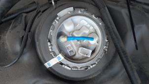 Używane Elektryczna pompa paliwa BMW 1 serie (F40) 118i 1.5 TwinPower 12V Cena € 127,05 Z VAT oferowane przez Autohandel Didier