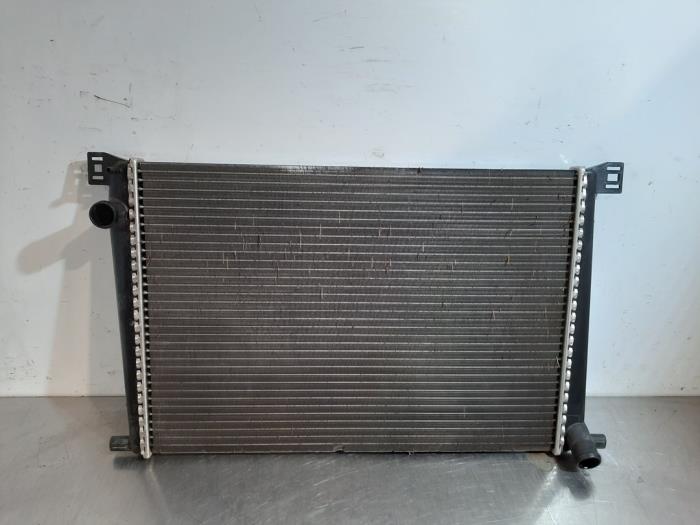 Usagé Radiateur Mini Mini (R56) 1.4 16V One Prix € 42,35 Prix TTC proposé par Autohandel Didier