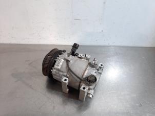 Used Air conditioning pump Hyundai i30 (PDEB5/PDEBB/PDEBD/PDEBE) 1.6 CRDi 16V VGT Price € 96,80 Inclusive VAT offered by Autohandel Didier