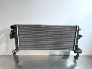 Used Radiator Hyundai i30 (PDEB5/PDEBB/PDEBD/PDEBE) 1.6 CRDi 16V VGT Price € 163,35 Inclusive VAT offered by Autohandel Didier