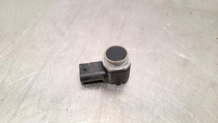 Usados Sensor PDC Volkswagen Touran (5T1) 1.6 TDI Precio € 18,15 IVA incluido ofrecido por Autohandel Didier
