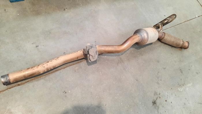 Used Front pipe + catalyst Volkswagen Touran (5T1) 1.6 TDI Price € 332,75 Inclusive VAT offered by Autohandel Didier