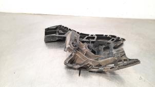Used Rear bumper bracket, right Volkswagen Touran (5T1) 1.6 TDI Price € 18,15 Inclusive VAT offered by Autohandel Didier