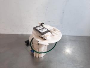 Used Electric fuel pump Hyundai i30 (PDEB5/PDEBB/PDEBD/PDEBE) 1.6 CRDi 16V VGT Price € 127,05 Inclusive VAT offered by Autohandel Didier