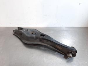 Used Rear wishbone, left Hyundai i30 (PDEB5/PDEBB/PDEBD/PDEBE) 1.6 CRDi 16V VGT Price € 66,55 Inclusive VAT offered by Autohandel Didier