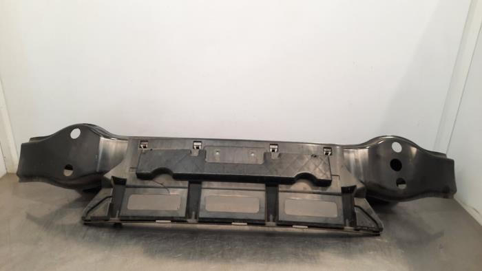 Rear bumper frame from a BMW 6 serie Gran Coupe (F06) 640d 24V 2015
