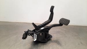 Used Set of pedals Peugeot 2008 (UD/UK/UR/US/UX) Price € 66,55 Inclusive VAT offered by Autohandel Didier