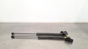 Used Set of tailgate gas struts Peugeot 308 (F3/FB/FH/FM/FP) 1.5 Blue HDi 130 16V Price € 30,25 Inclusive VAT offered by Autohandel Didier