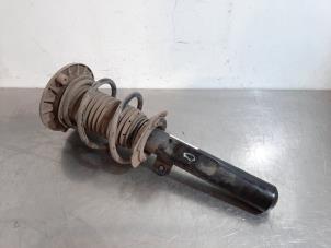Used Front shock absorber, right Mini Mini (F55) 1.5 12V Cooper D Price € 127,05 Inclusive VAT offered by Autohandel Didier