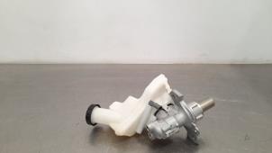 Begagnade Huvudcylinder Mercedes GLB (247.6) 1.3 GLB-200 Turbo 16V Pris € 102,85 Inklusive moms erbjuds av Autohandel Didier