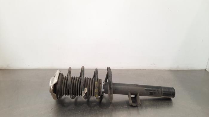 Fronts shock absorber, left Mercedes GLB 1.3 GLB-200 Turbo 16V ...