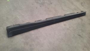 Used Door sill left Mercedes GLB (247.6) 1.3 GLB-200 Turbo 16V Price € 127,05 Inclusive VAT offered by Autohandel Didier