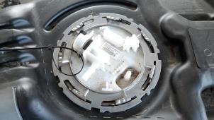 Used Electric fuel pump Mercedes GLB (247.6) 1.3 GLB-200 Turbo 16V Price € 66,55 Inclusive VAT offered by Autohandel Didier