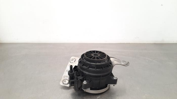 Begagnade Bränslefilter Mercedes A (177.0) 1.5 A-180d Pris € 36,30 Inklusive moms erbjuds av Autohandel Didier