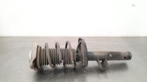 Used Fronts shock absorber, left Mercedes A (177.0) 1.5 A-180d Price € 254,10 Inclusive VAT offered by Autohandel Didier