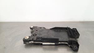 Used Battery box BMW 1 serie (F40) 120i 2.0 TwinPower 16V Price € 30,25 Inclusive VAT offered by Autohandel Didier