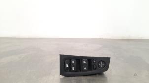 Used Multi-functional window switch BMW 1 serie (F40) 120i 2.0 TwinPower 16V Price € 90,75 Inclusive VAT offered by Autohandel Didier
