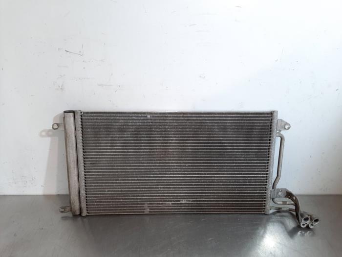 Begagnade Kondensor, luftkonditionering Skoda Fabia III Combi (NJ5) 1.4 TDI 16V 90 Greentech Pris € 36,30 Inklusive moms erbjuds av Autohandel Didier