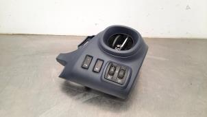Used Dashboard vent Opel Vivaro 1.6 CDTi BiTurbo Price € 36,30 Inclusive VAT offered by Autohandel Didier
