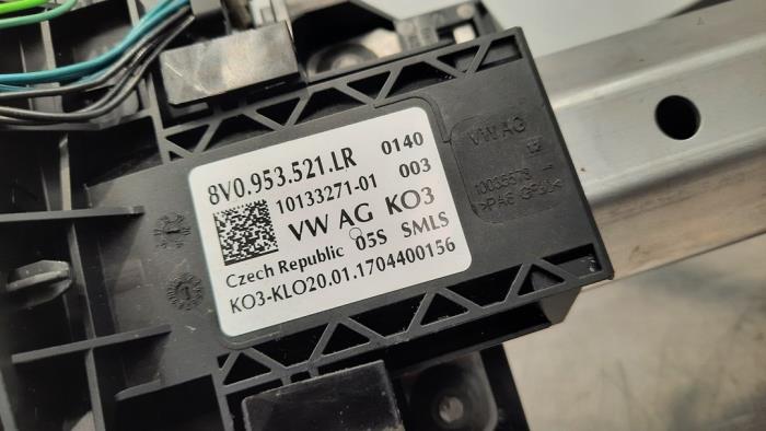 Interruptor combinado columna de dirección de un Audi Q2 (GAB/GAG) 1.6 30 TDI 16V 2017