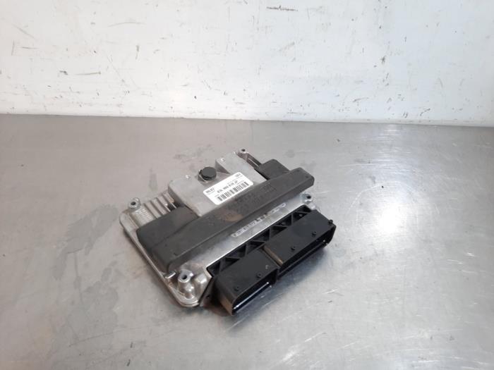 Used Engine management computer Audi A5 Sportback (8TA) 2.0 TDI 16V Price € 163,35 Inclusive VAT offered by Autohandel Didier