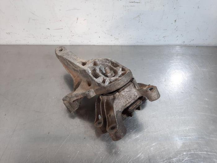 Used Engine mount Mini Clubman (R55) 1.6 Cooper D Price € 30,25 Inclusive VAT offered by Autohandel Didier