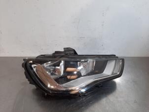 Used Headlight, right Audi A3 (8V1/8VK) 2.0 TDI 16V Price € 193,60 Inclusive VAT offered by Autohandel Didier