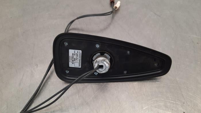 Antenne Renault Clio IV (5R) Berline a hayon 1.2 TCE 16V GT EDC