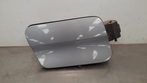 Used Tank cap cover Peugeot 5008 II (M4/MC/MJ/MR) 1.5 BlueHDi 130 Price € 42,35 Inclusive VAT offered by Autohandel Didier