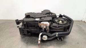 Used Heater housing Landrover Range Rover IV (LG) 4.4 SDV8 32V Price € 350,90 Inclusive VAT offered by Autohandel Didier