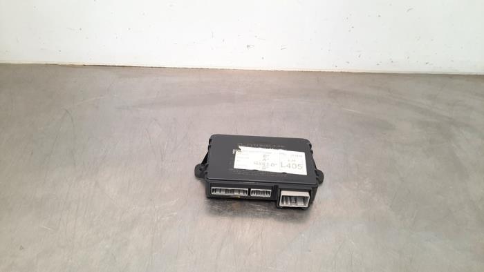 Używane Modul keyless vehicle Landrover Range Rover IV (LG) 4.4 SDV8 32V Cena € 199,65 Z VAT oferowane przez Autohandel Didier