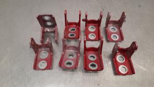 Used Set of hinges Peugeot 508 (F3/FB/FH/FP) 1.6 16V THP 165 Price € 48,40 Inclusive VAT offered by Autohandel Didier