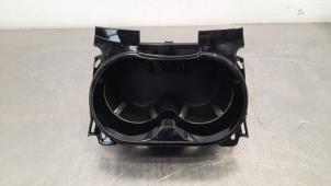 Used Cup holder Peugeot 508 (F3/FB/FH/FP) 1.6 16V THP 165 Price € 36,30 Inclusive VAT offered by Autohandel Didier