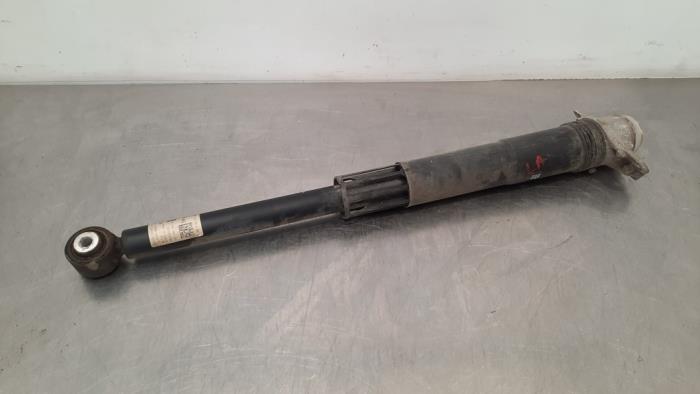 Rear shock absorber, left from a Volkswagen Polo VI (AW1) 1.6 TDI 16V 95 2020
