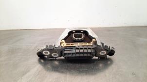 Used Engine mount Opel Astra K 1.6 CDTI 16V Price € 36,30 Inclusive VAT offered by Autohandel Didier
