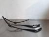 Land Rover Discovery Sport (LC) 2.0 TD4 150 16V Front wiper arm