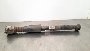 Used Rear shock absorber, right Audi Q5 (8RB) 2.0 TDI 16V Quattro Price € 48,40 Inclusive VAT offered by Autohandel Didier