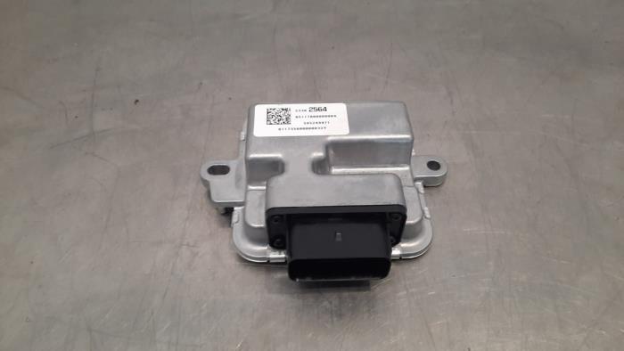 Usagé Module pompe carburant Opel Astra K 1.6 CDTI 16V Prix € 60,50 Prix TTC proposé par Autohandel Didier