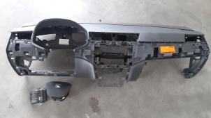 Używane Airbag set + dashboard Seat Ibiza V (KJB) 1.6 TDI 95 Cena € 1.270,50 Z VAT oferowane przez Autohandel Didier
