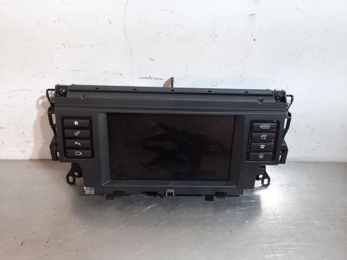 Navigation display from a Land Rover Discovery Sport (LC) 2.0 TD4 150 16V 2017