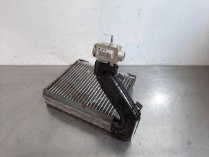 Used Air conditioning radiator Landrover Discovery Sport (LC) 2.0 TD4 150 16V Price on request offered by Autohandel Didier