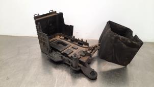 Used Battery box Volkswagen Tiguan (5N1/2) 2.0 TDI 16V Blue Motion Price € 30,25 Inclusive VAT offered by Autohandel Didier