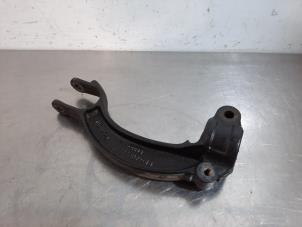 Used Front upper wishbone, left Audi A4 (B8) 2.0 TDI 16V Price € 36,30 Inclusive VAT offered by Autohandel Didier