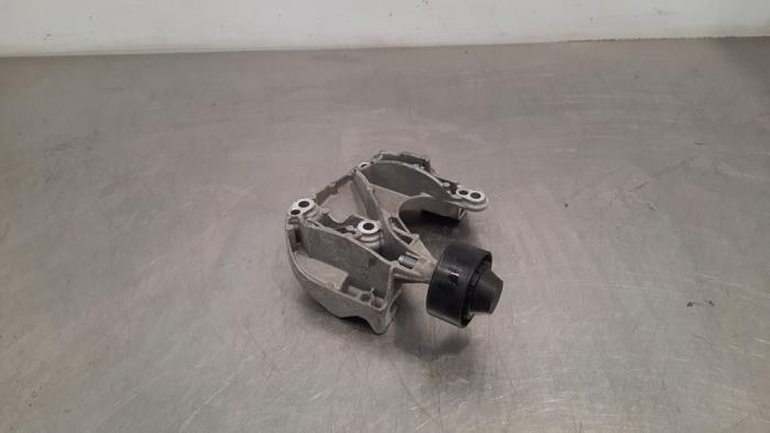 Used Alternator upper bracket Citroen C3 (SX/SW) 1.2 Vti 12V PureTech Price € 36,30 Inclusive VAT offered by Autohandel Didier