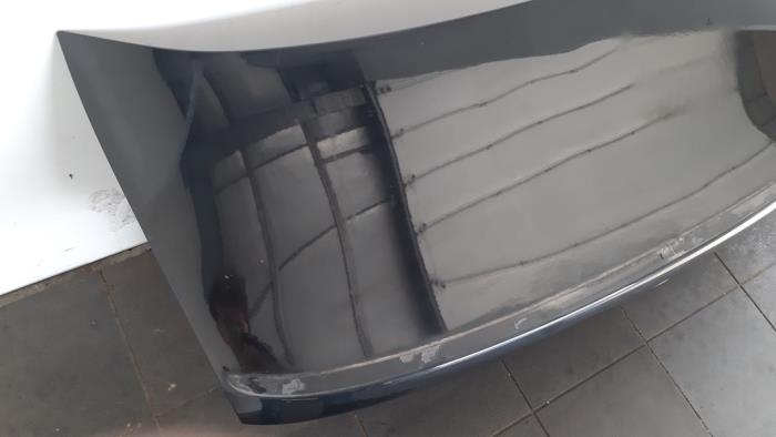 Portón trasero de un BMW 5 serie (G30) 530e iPerformance 2020