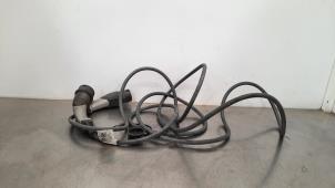 Used Hybrid charging cable BMW 5 serie (G30) 530e iPerformance Price € 163,35 Inclusive VAT offered by Autohandel Didier