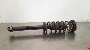 Used Rear shock absorber, left BMW 5 serie (G30) 530e iPerformance Price € 66,55 Inclusive VAT offered by Autohandel Didier